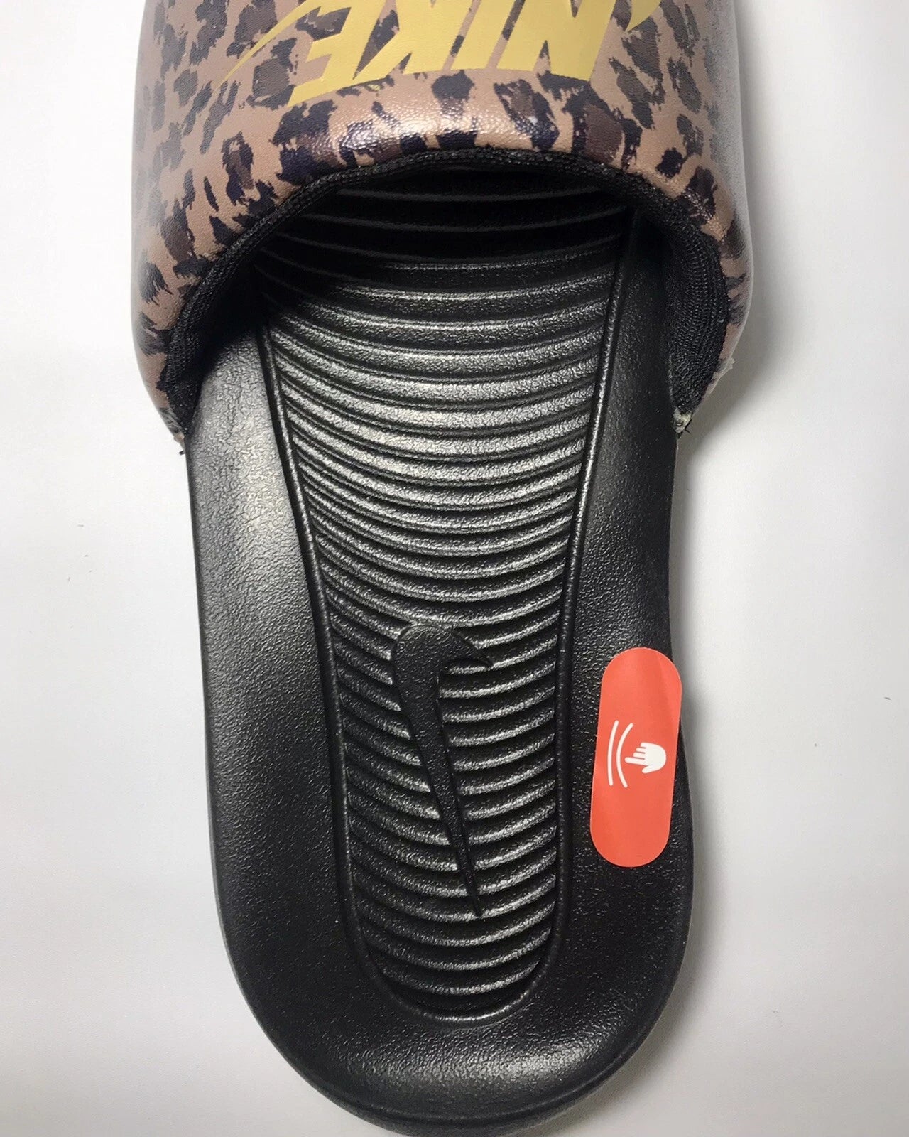 NIKE VICTORI ONE Women's Printed Slides Size 8 Brown/Multicolor Style #CN9676200