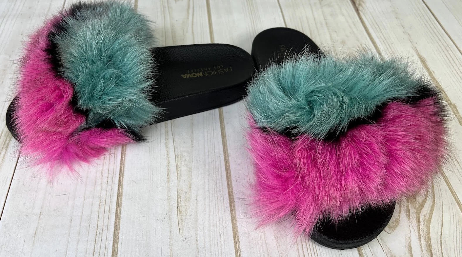 New Fashion Nova Women's Casino Rainbow Baby Slides Size 8 Faux Fur NWB