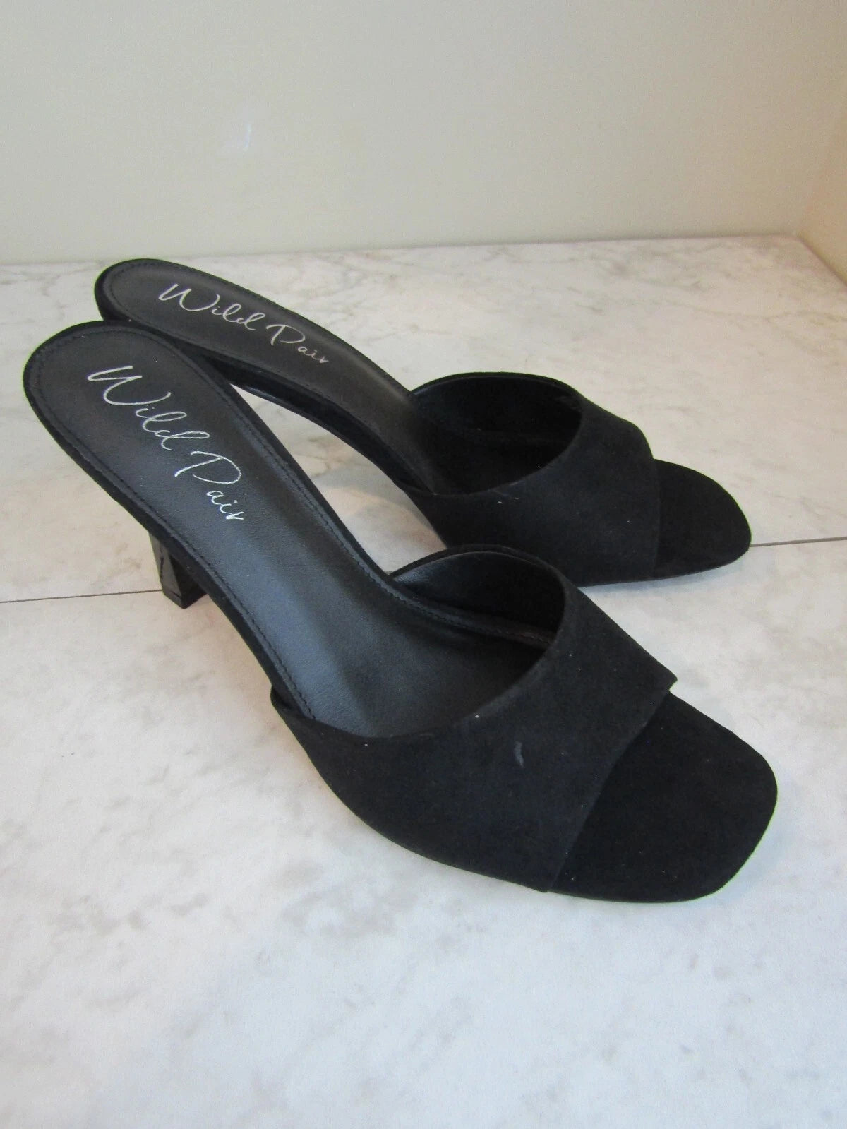 NIB Wild Pair Black Micro Suede Wide Strap 4" Heels Slides Shoes Women's 11 M