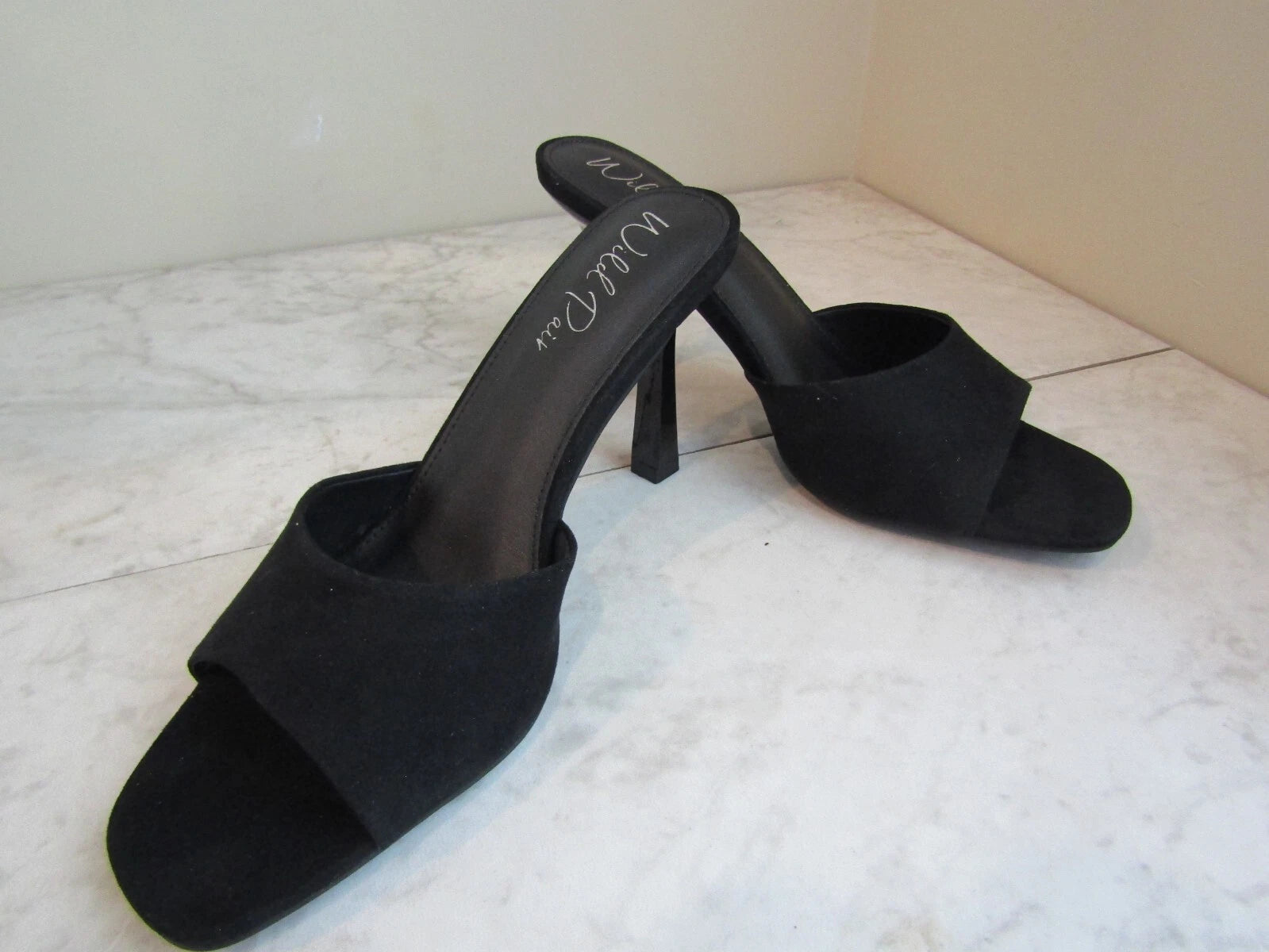NIB Wild Pair Black Micro Suede Wide Strap 4" Heels Slides Shoes Women's 11 M