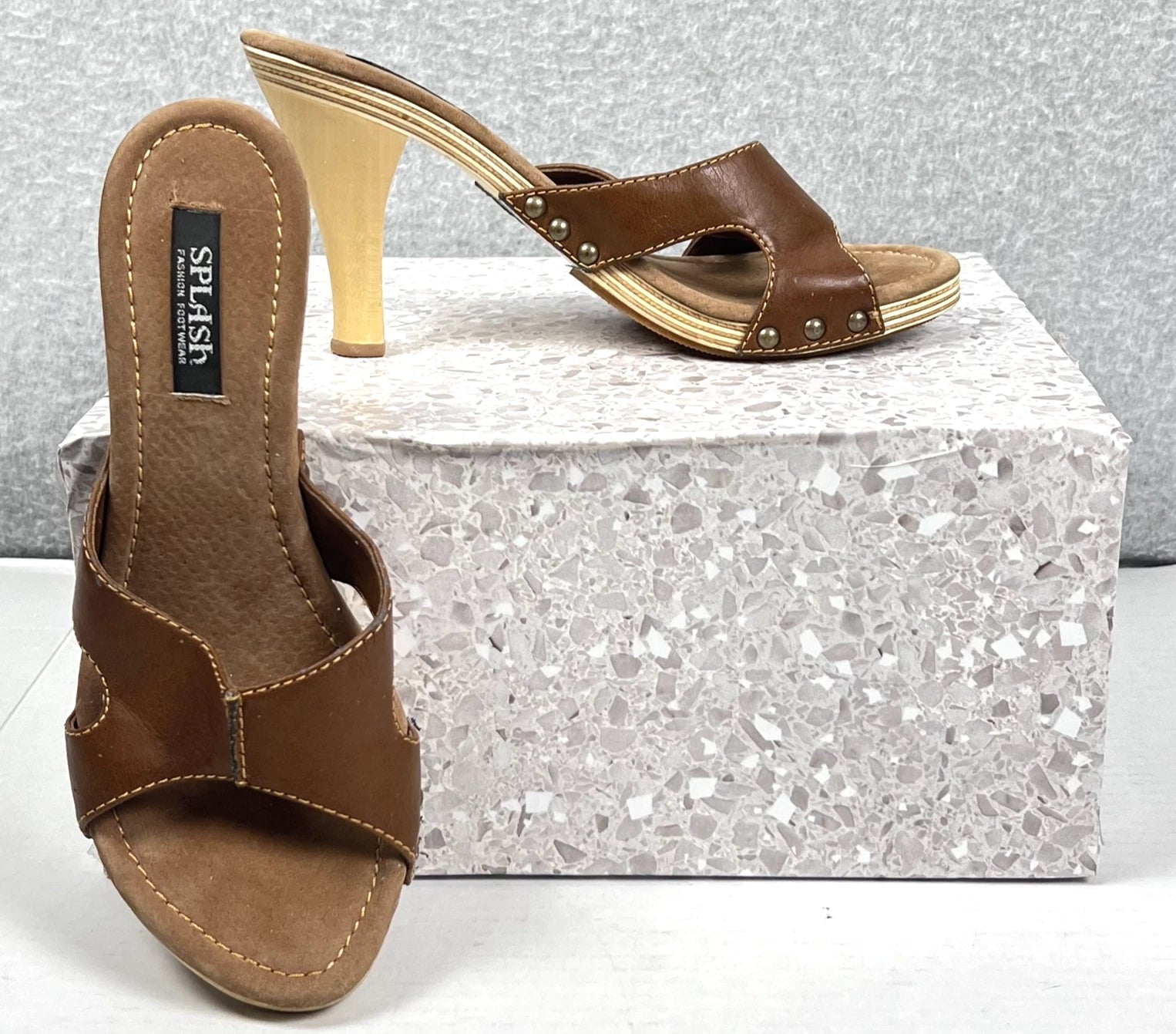 Splash Shoes Womens Size 7 Brown Studded Heeled Mules Sandals Slip On Fashion