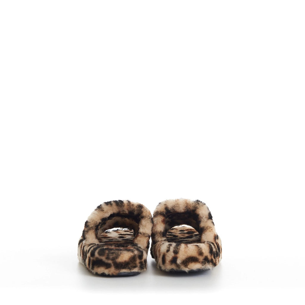CELINE 990$ Shearling Fur Slide Sandals - Leopard Pattern