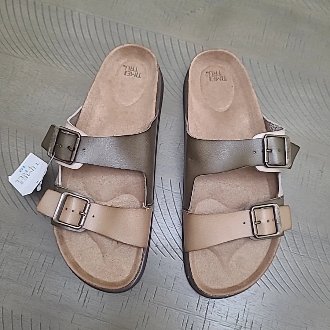 Time And Tru Buckle Stap Birk Style Tan/Green Sandal Size 10 New With Tag