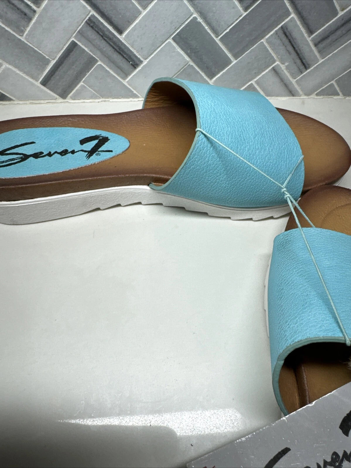 Seven7 Pearl Slide Blue Slip On Fashion Sandal Flats Shoes Womens Size 8