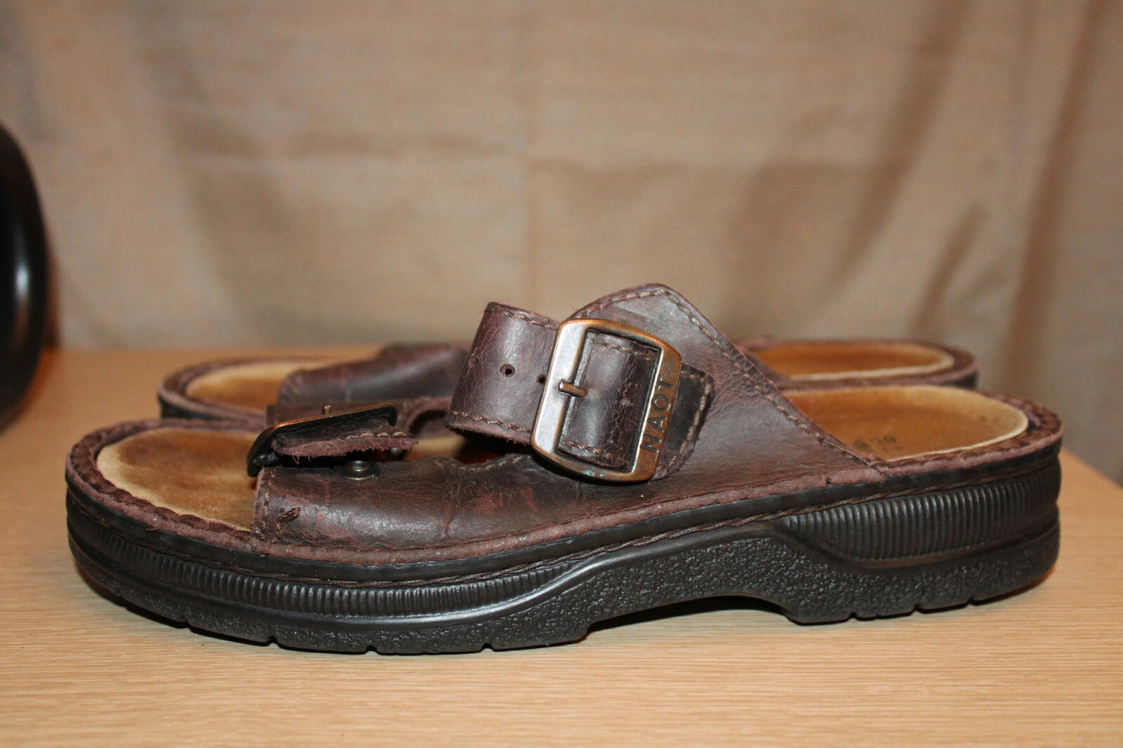 NAOT Brown Oiled Leather Sandal Slide Arizona Style EU 39 US 8