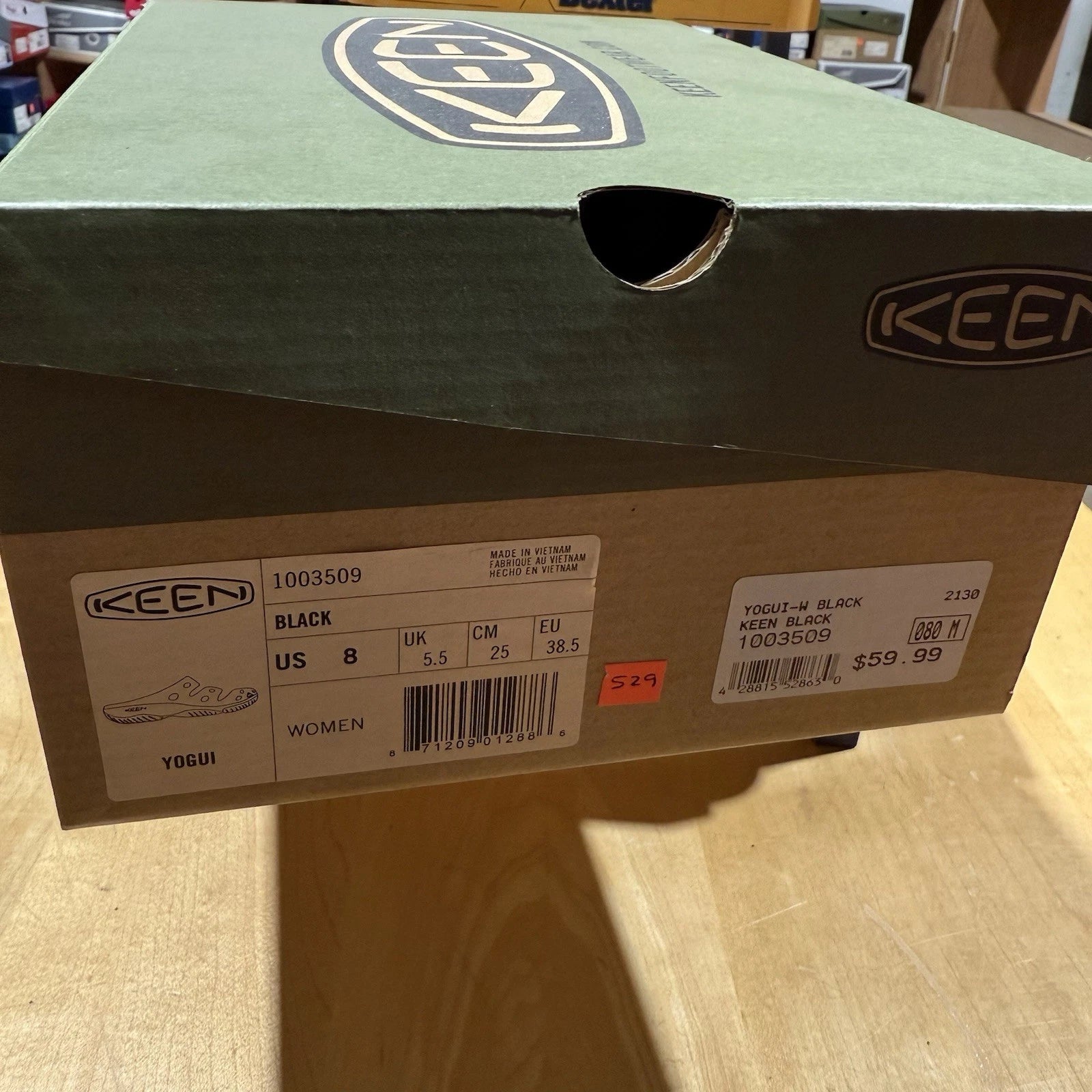 Keen Slide Slip-on Style Yogui Color Black Size 8 Women’s (brand New) Free Ship