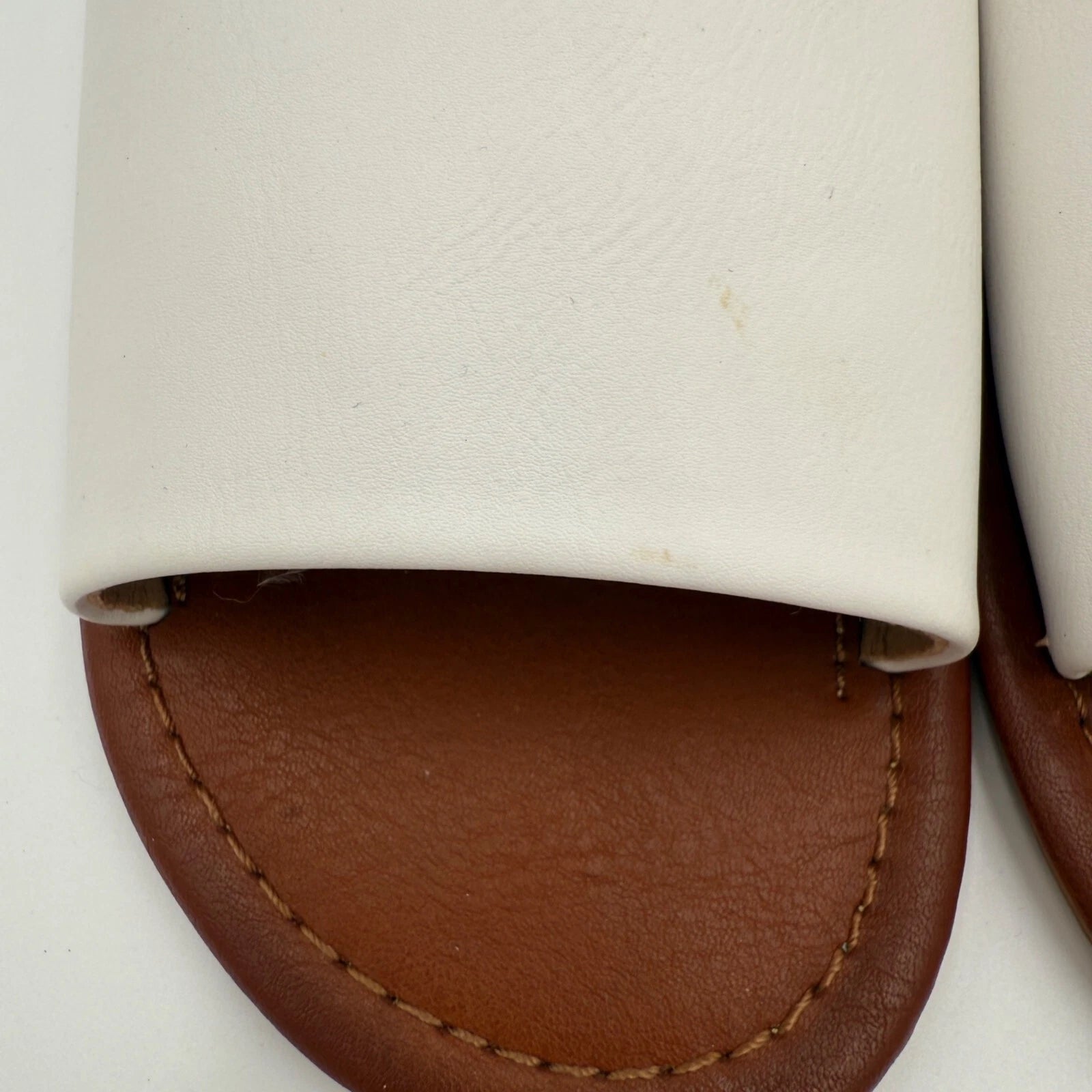 Beast Fashion White Leather Slip-On Slide Sandals Casual Summer Size 6.5