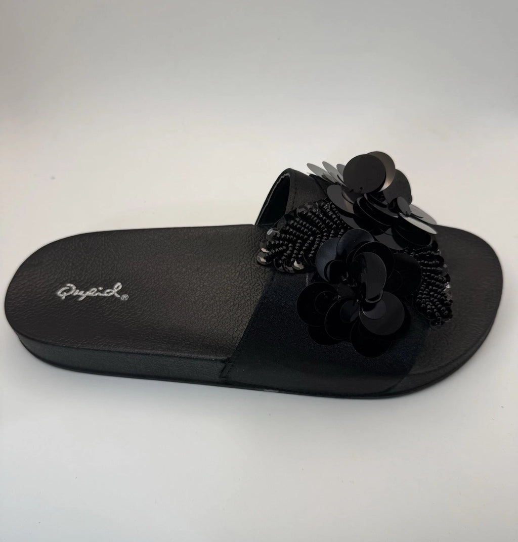 Qupid Women's Fashion Satin Black Flower Slides Sandals Flip Flops Sz 9 New