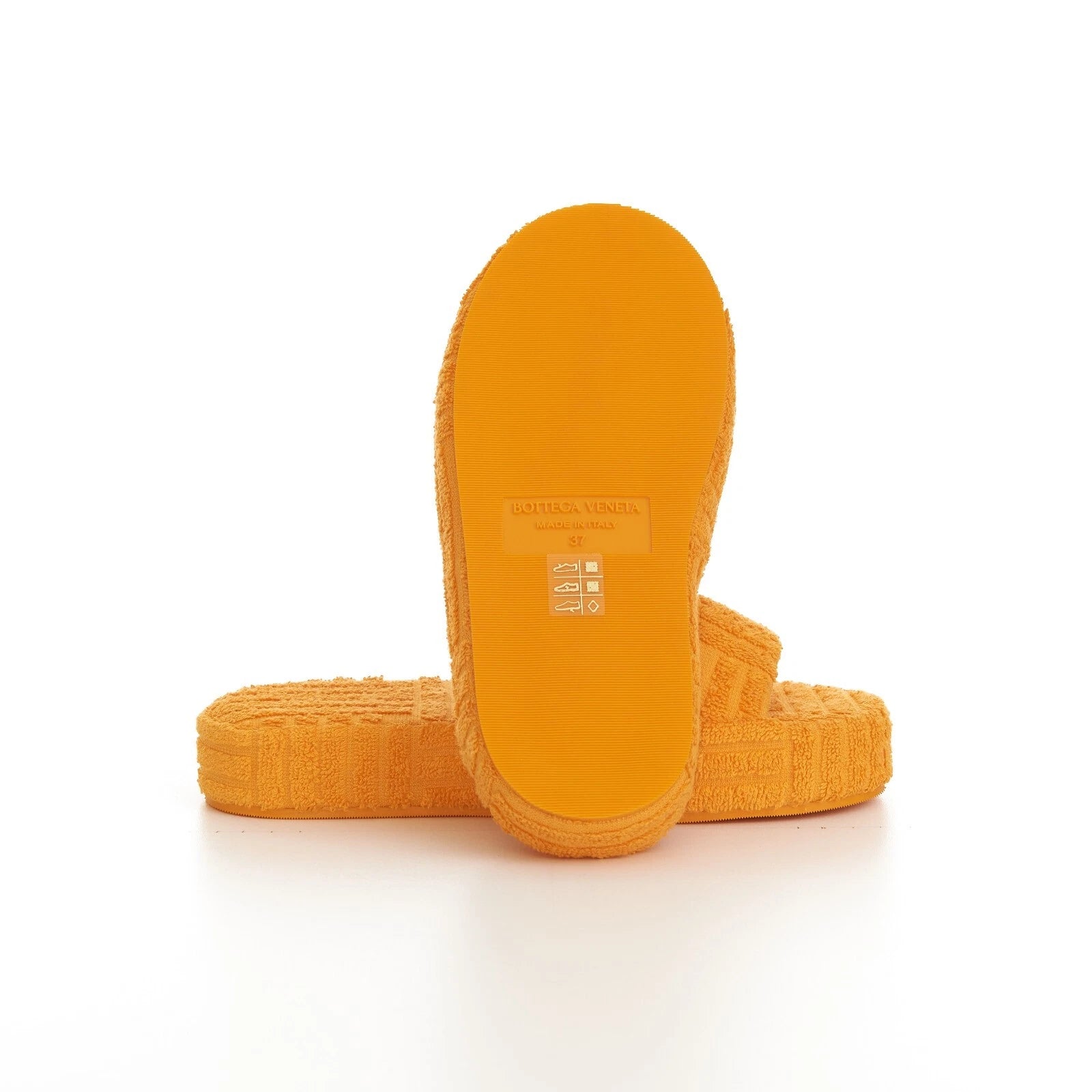 BOTTEGA VENETA 600$ Sponge Slide Sandals - Tangerine Orange Cotton & Rubber