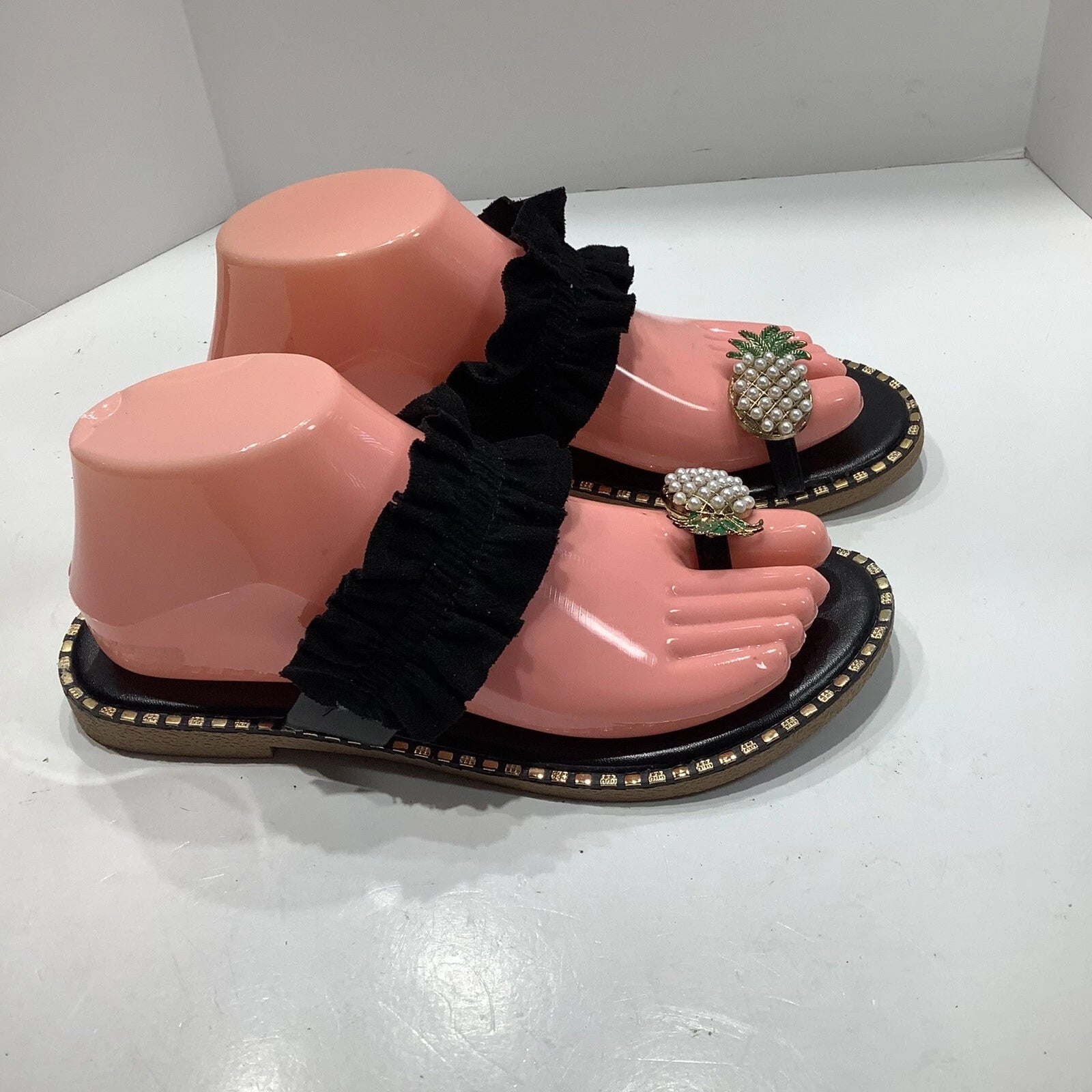 Women‘s Blk. Fashion Casual Ring Toe Pineapple Flat Slippers Slides Shoes Sz 8M