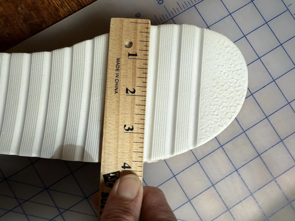 Summer Fashion Slides Sandals Women’s Size 10-10.5  New White Bling 1.25” Sole