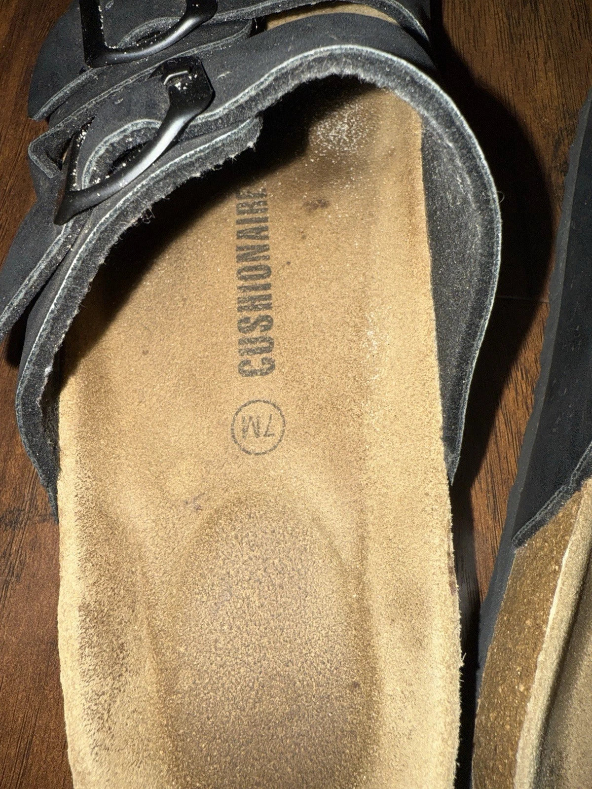 Cushionaire Size 7 Strap Sandals Flip Flops, Black Buckle Style Sandals