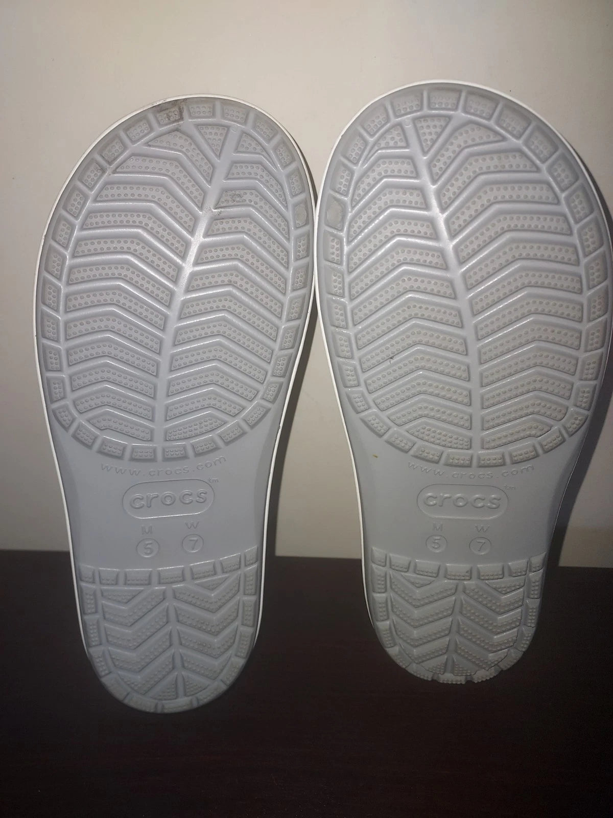 Crocs Women's Slides Size 7  Crosband  Platform Sandals Iconic Comfort Gray