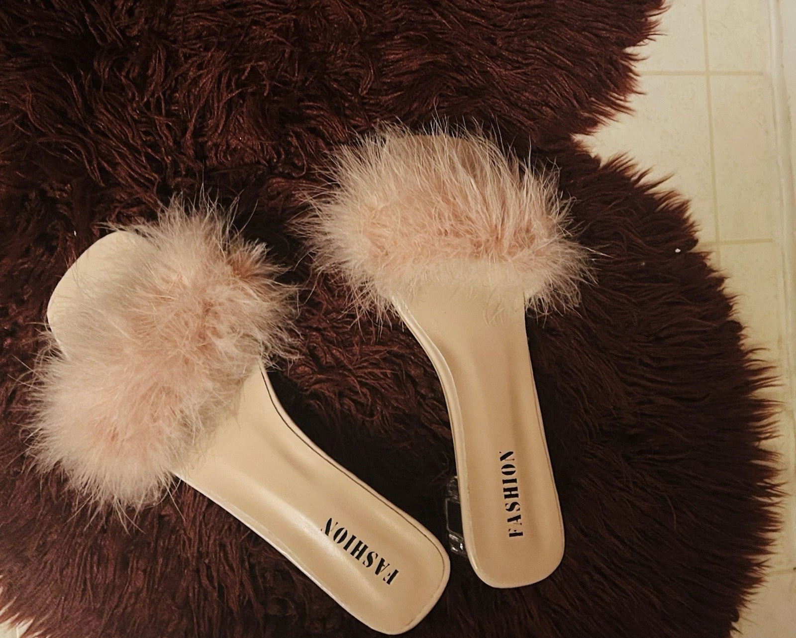 Women’s Flirty Pink Maribou Slides
