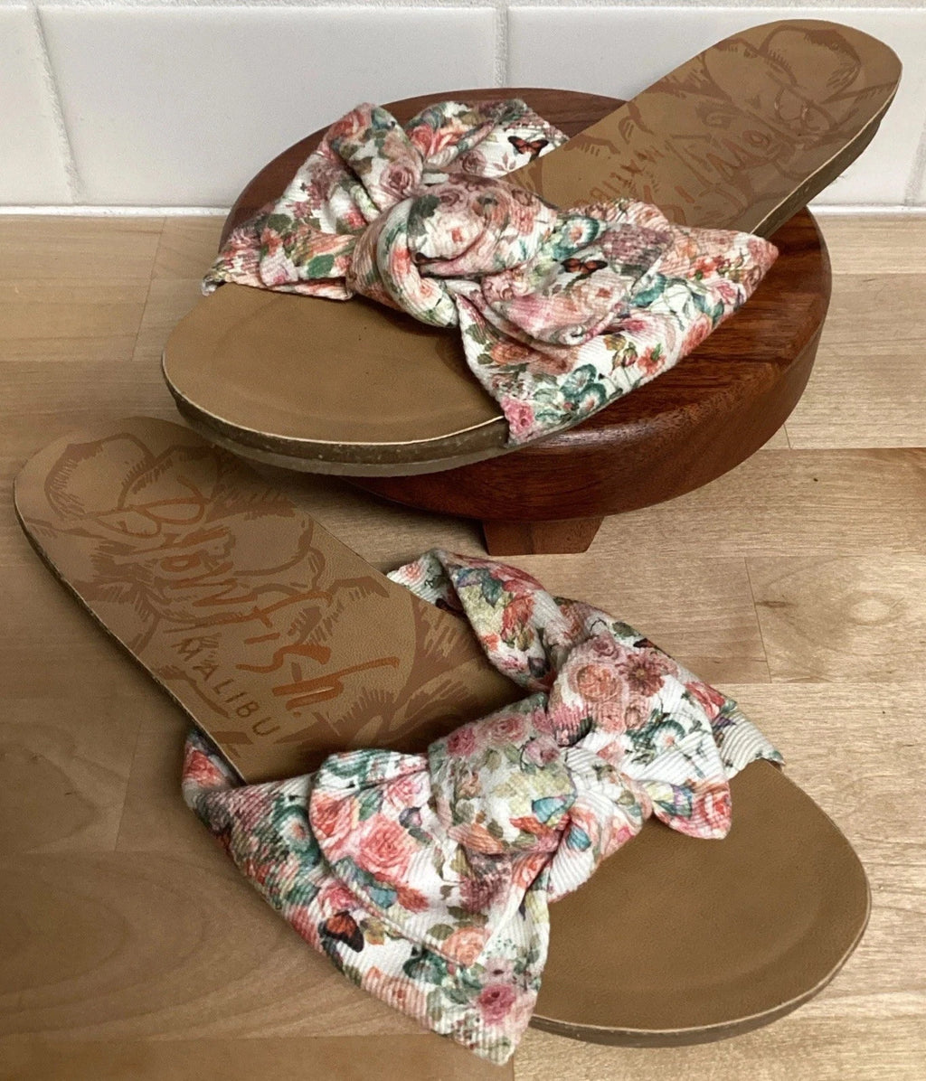 Womens Floral Fabric Big Bow Slides Blowfish Malibu Slip On Sandals Sz 8.5 Shoes