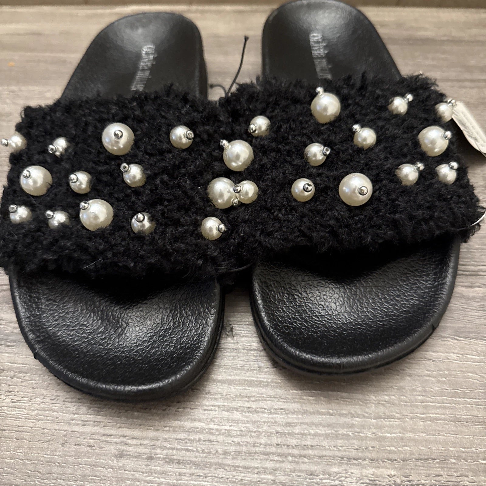 Olivia Miller Women's Fashion slides