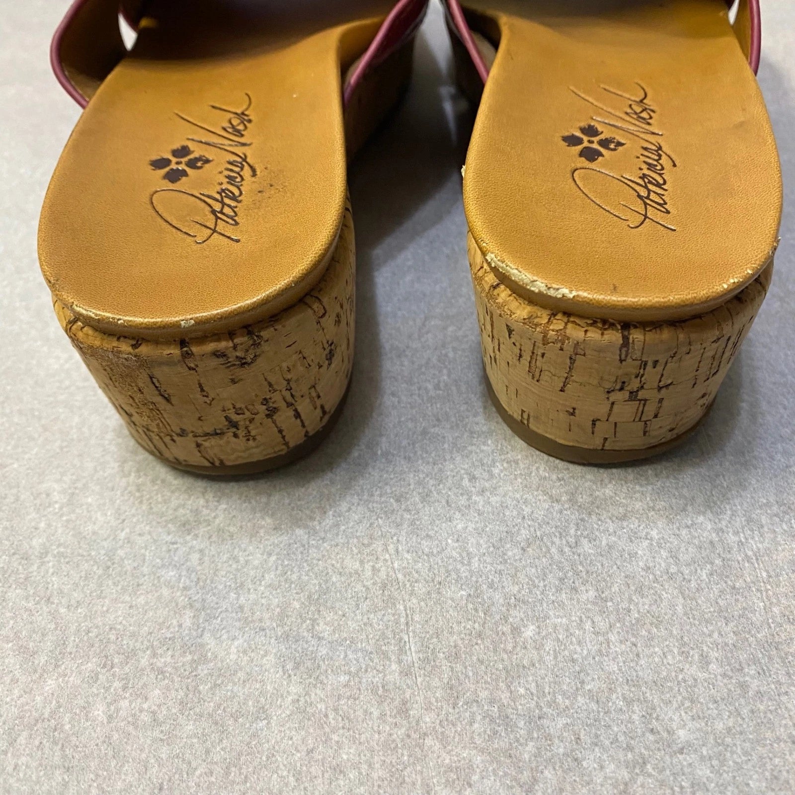 Patricia Nash Women's Luca Wedge Sandals US 10 Floral Leather Cork Feminine