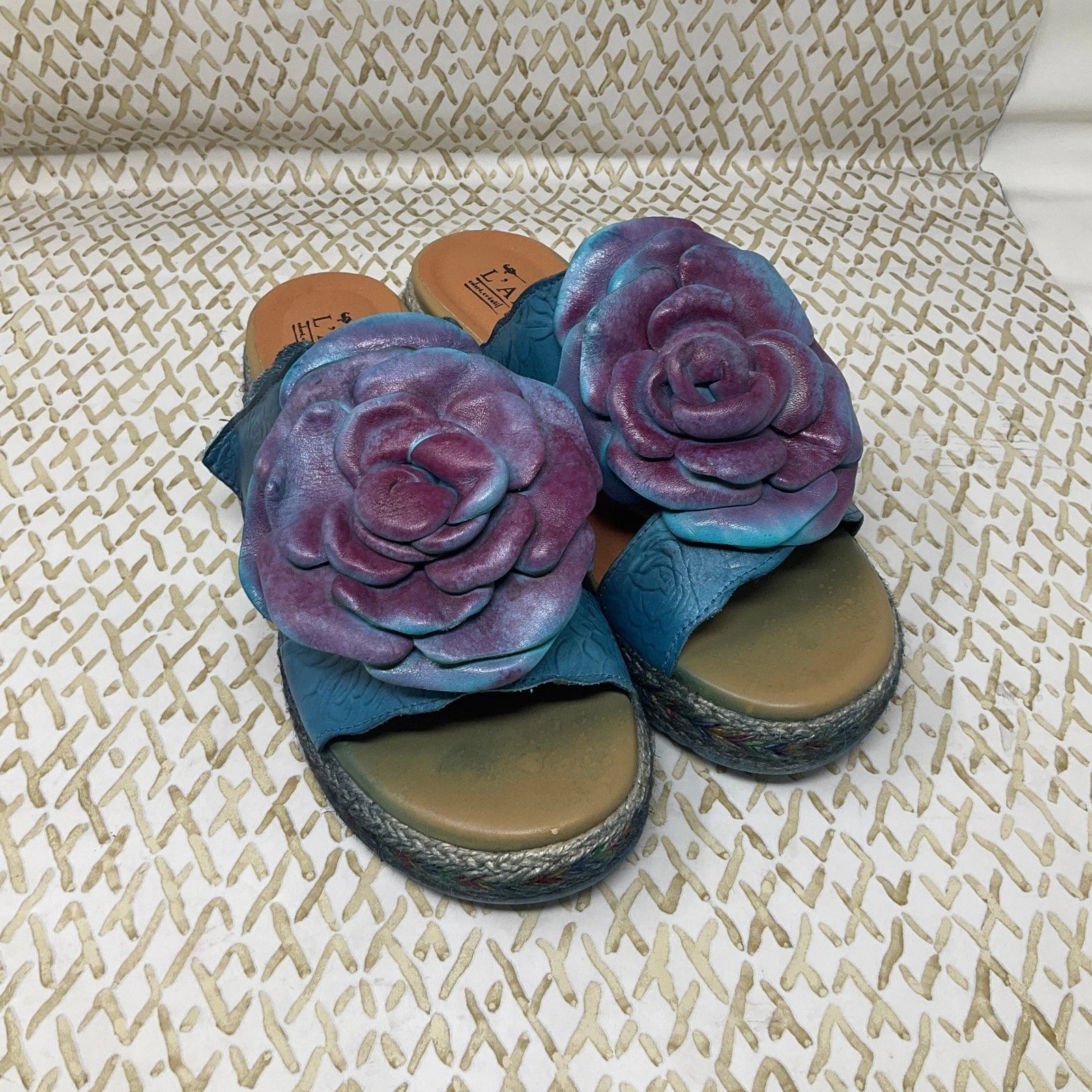 L'Artiste by Spring Step Leather Floral Slide Platform Sandals Size 37