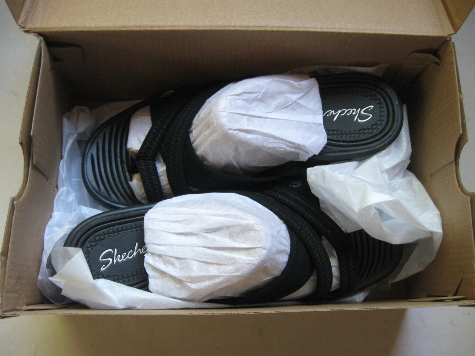 Cali From Skechers Vegan SIZE 7 BUMBLERS BUEATIFUL PEOPLE SEE PICS FREE RETURNS