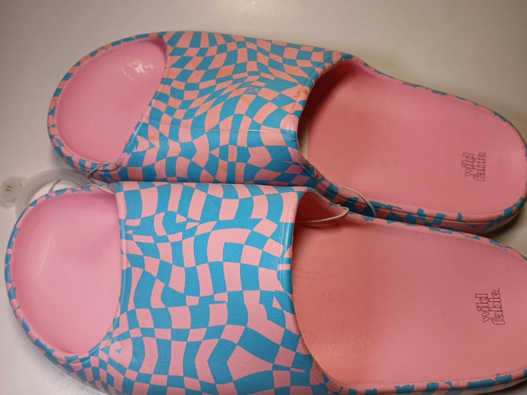 EVA Style Sandals Size 11 Pink/blue  Wild Fable NWT Open Toe Slip-on Confortable