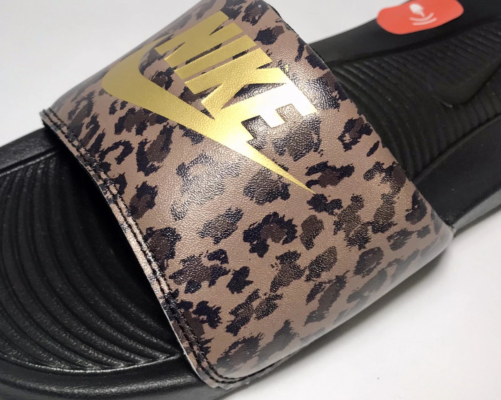 NIKE VICTORI ONE Women's Printed Slides Size 8 Brown/Multicolor Style #CN9676200