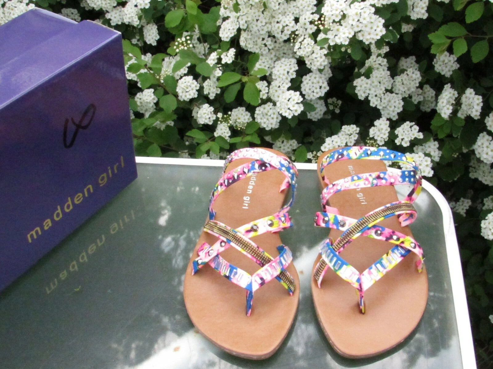 MADDEN GIRL Womens size 7 Floral Canvas Jeweled Slides/Slingback Fashion Sandals