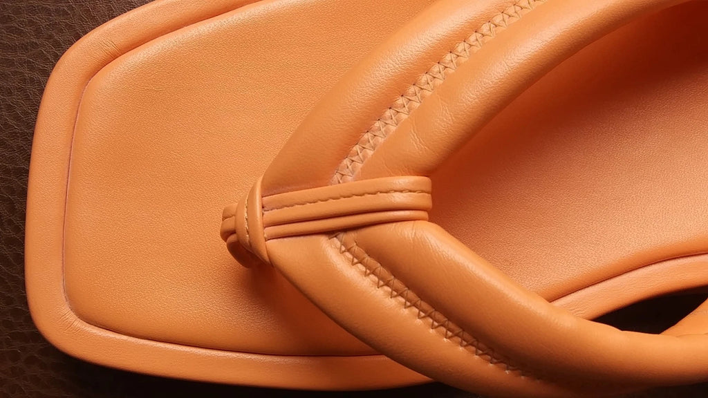 Nine West Flip Flop Style Orange Sandal Women's Size 8.5