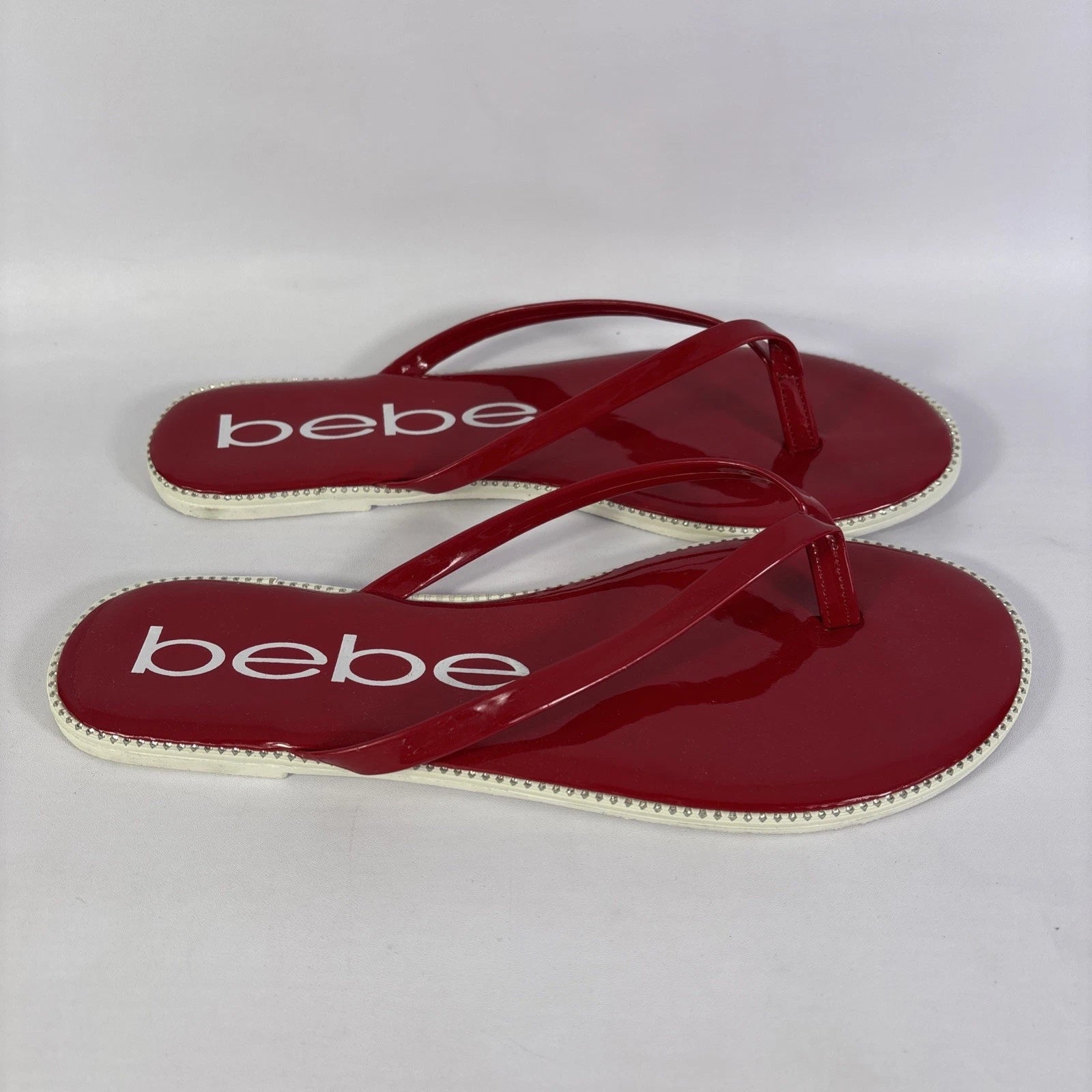 Bebe Ileana Red Patento Womens Size 7.5m Dark Red Flat Slip On Flop Style Slides