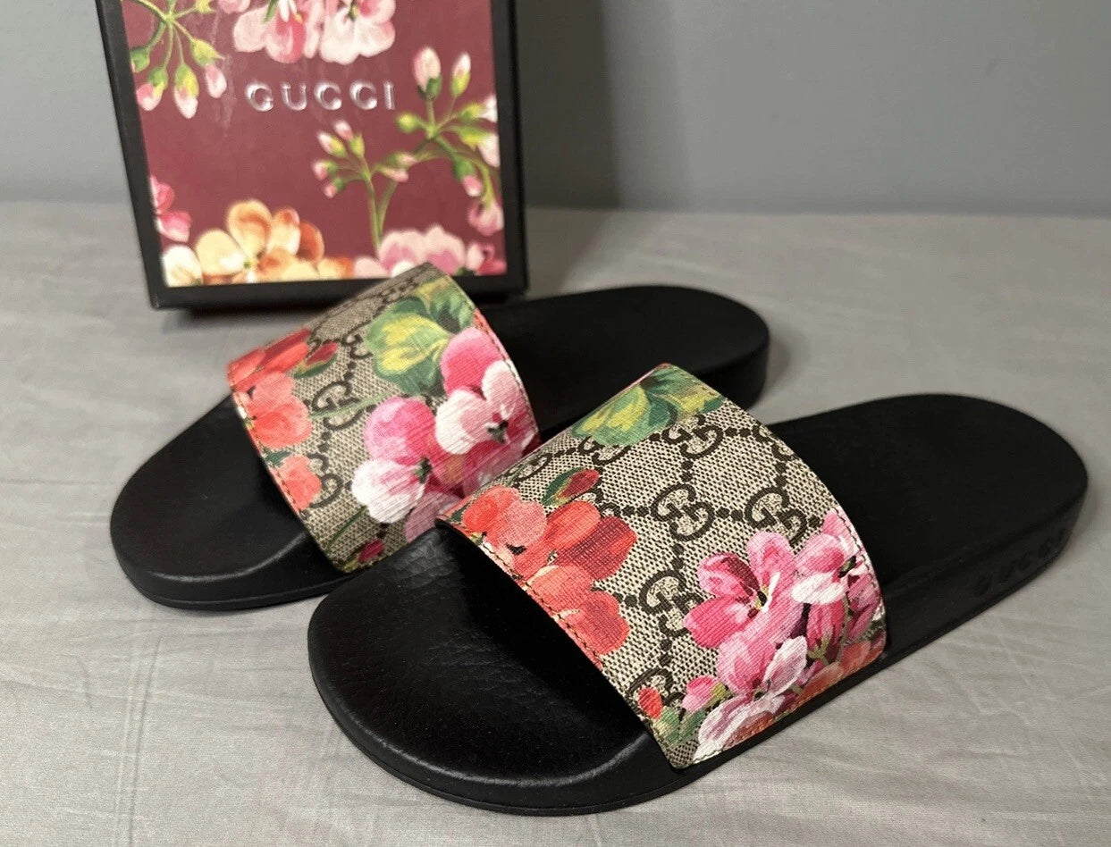 Gucci GG Bloom Supreme Floral Slides Women’s Size 34 (US 4) Authentic