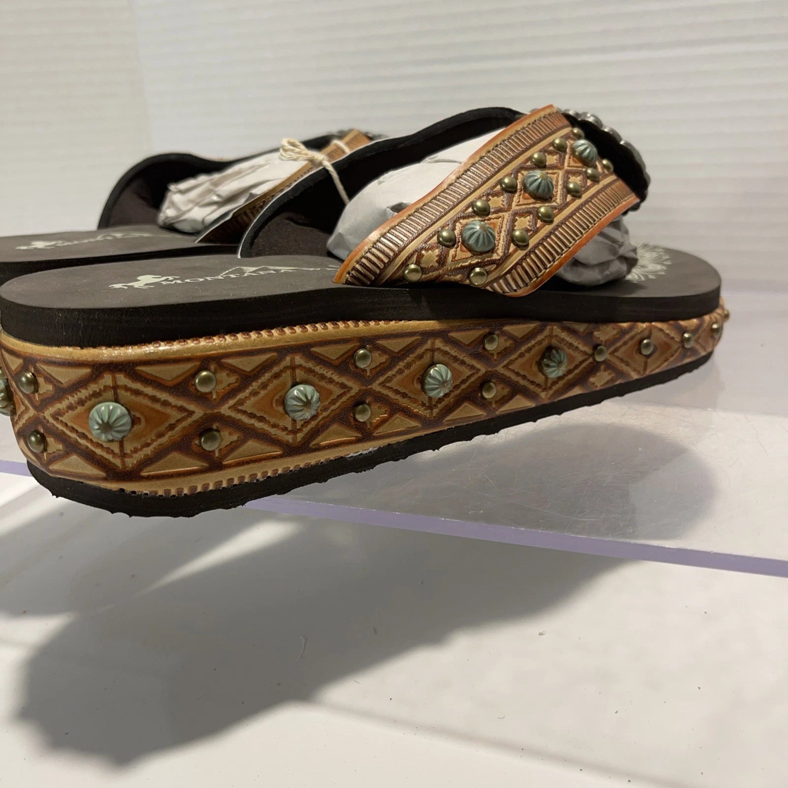 Montana West Tan/Brown Embossed Studs Western Style Wedge Sandals Sz8-8.5