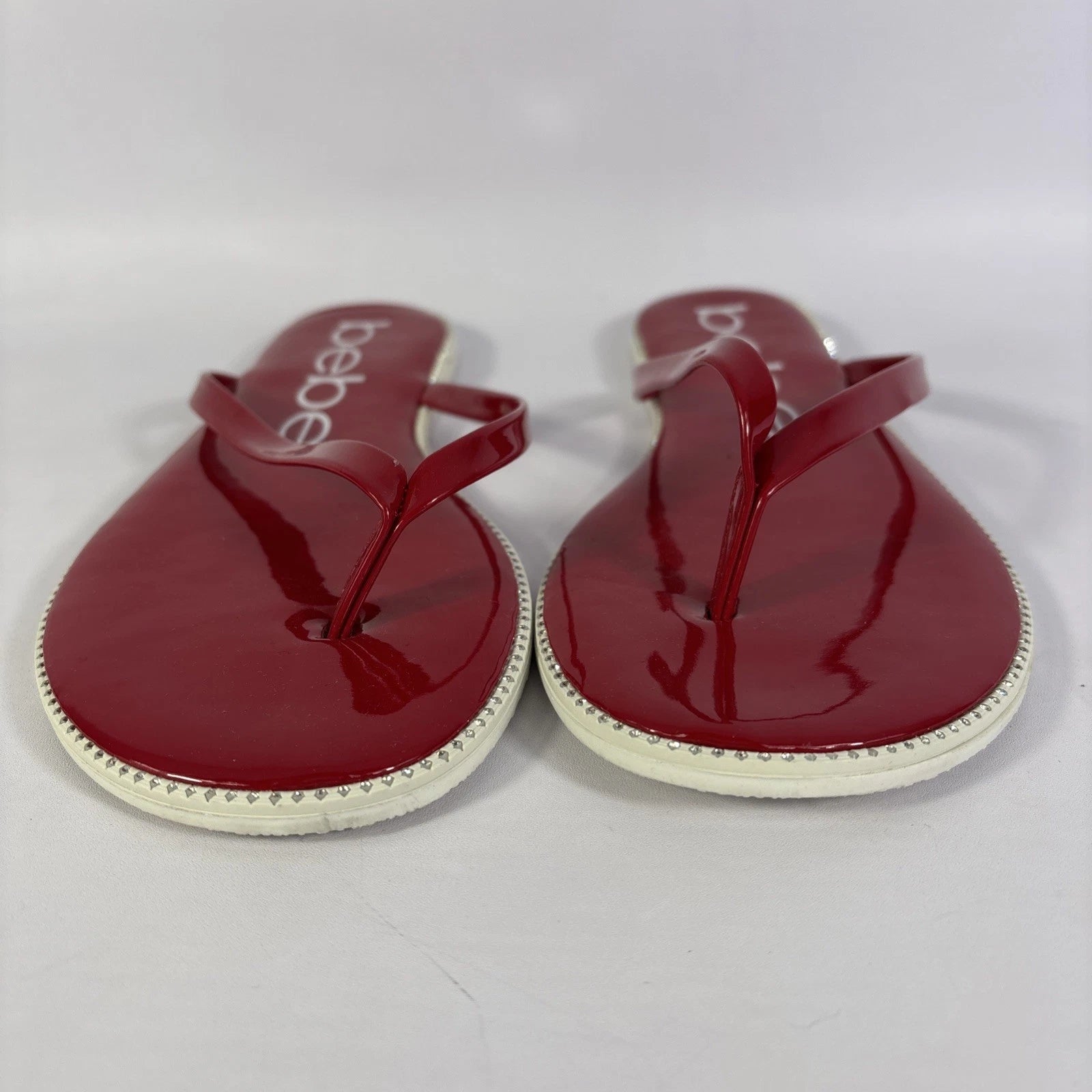 Bebe Ileana Red Patento Womens Size 7.5m Dark Red Flat Slip On Flop Style Slides