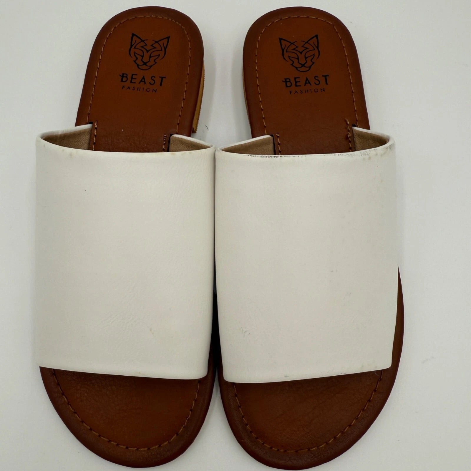Beast Fashion White Leather Slip-On Slide Sandals Casual Summer Size 6.5