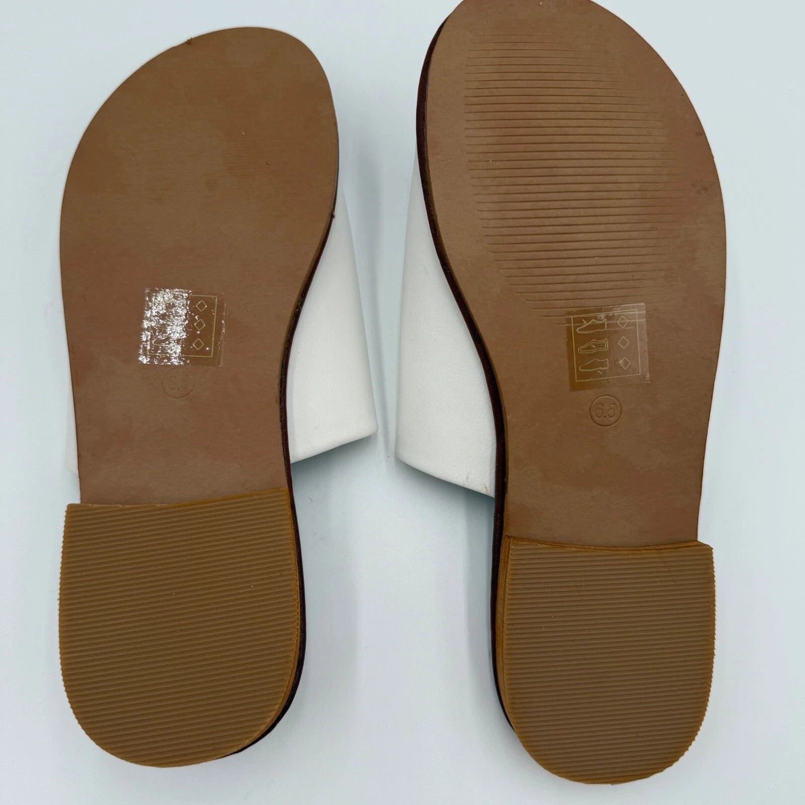 Beast Fashion White Leather Slip-On Slide Sandals Casual Summer Size 6.5