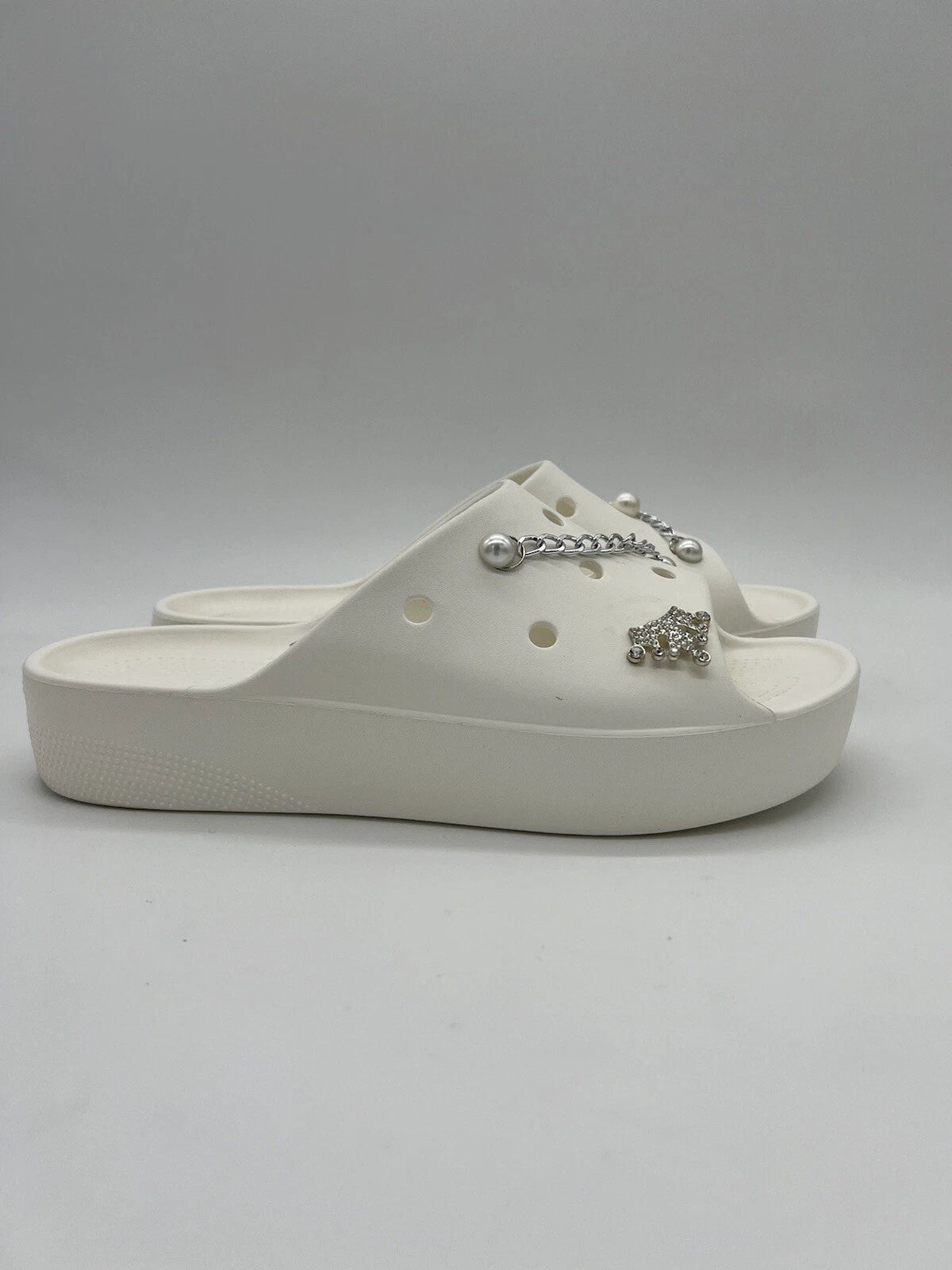 Crocs White Women's Classic Platform Slide With Charms Size 10 Style#:208180