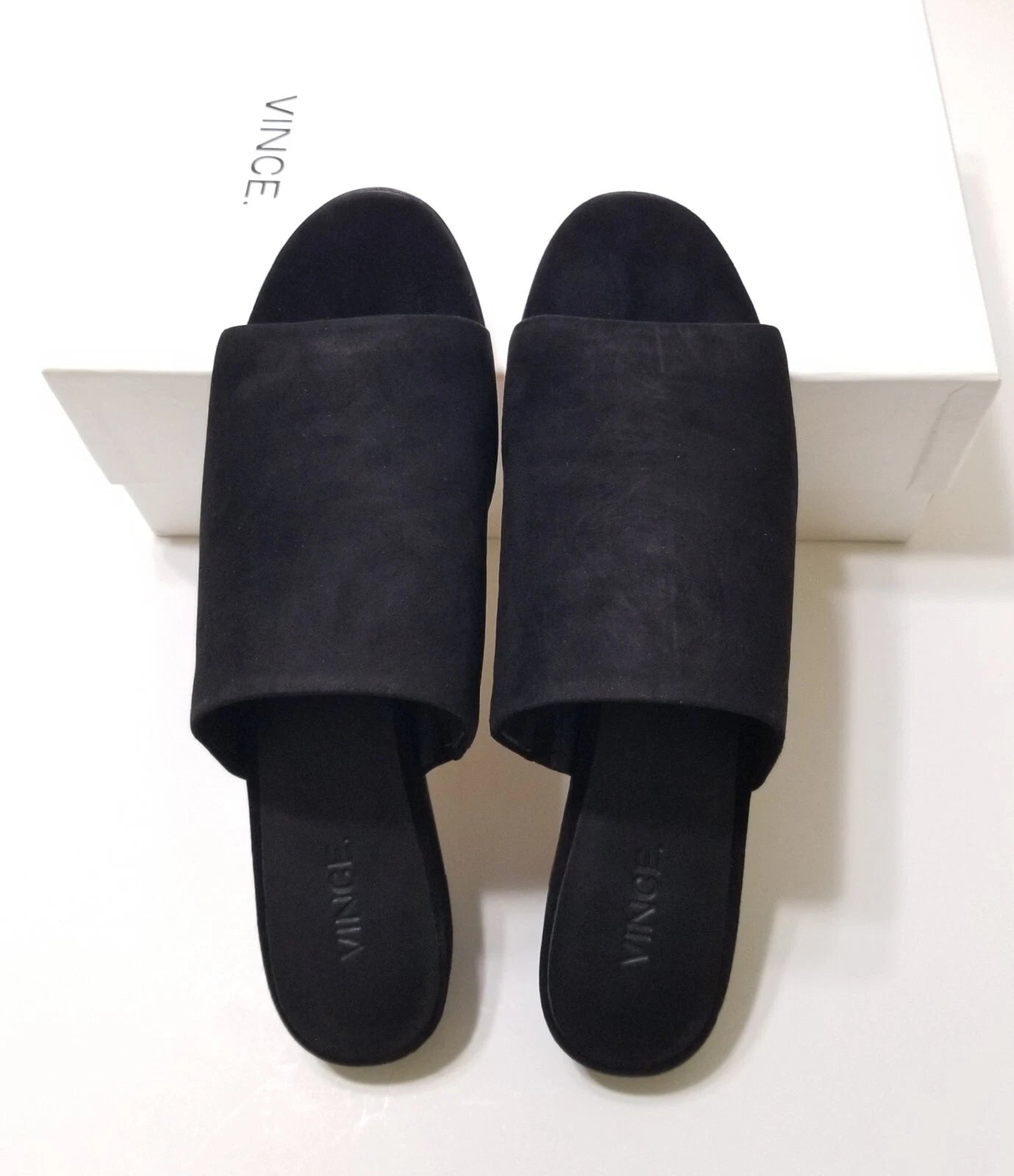 NIB Vince Bartley Suede Leather Slides Sandal in Black Size 9.5 $225