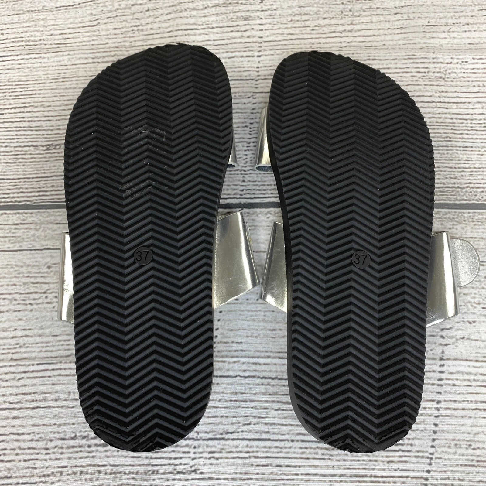 H&M Divided Slide Sandals Women Size 6.5 / 7 Buckle Silver Slip On Shoes NEW