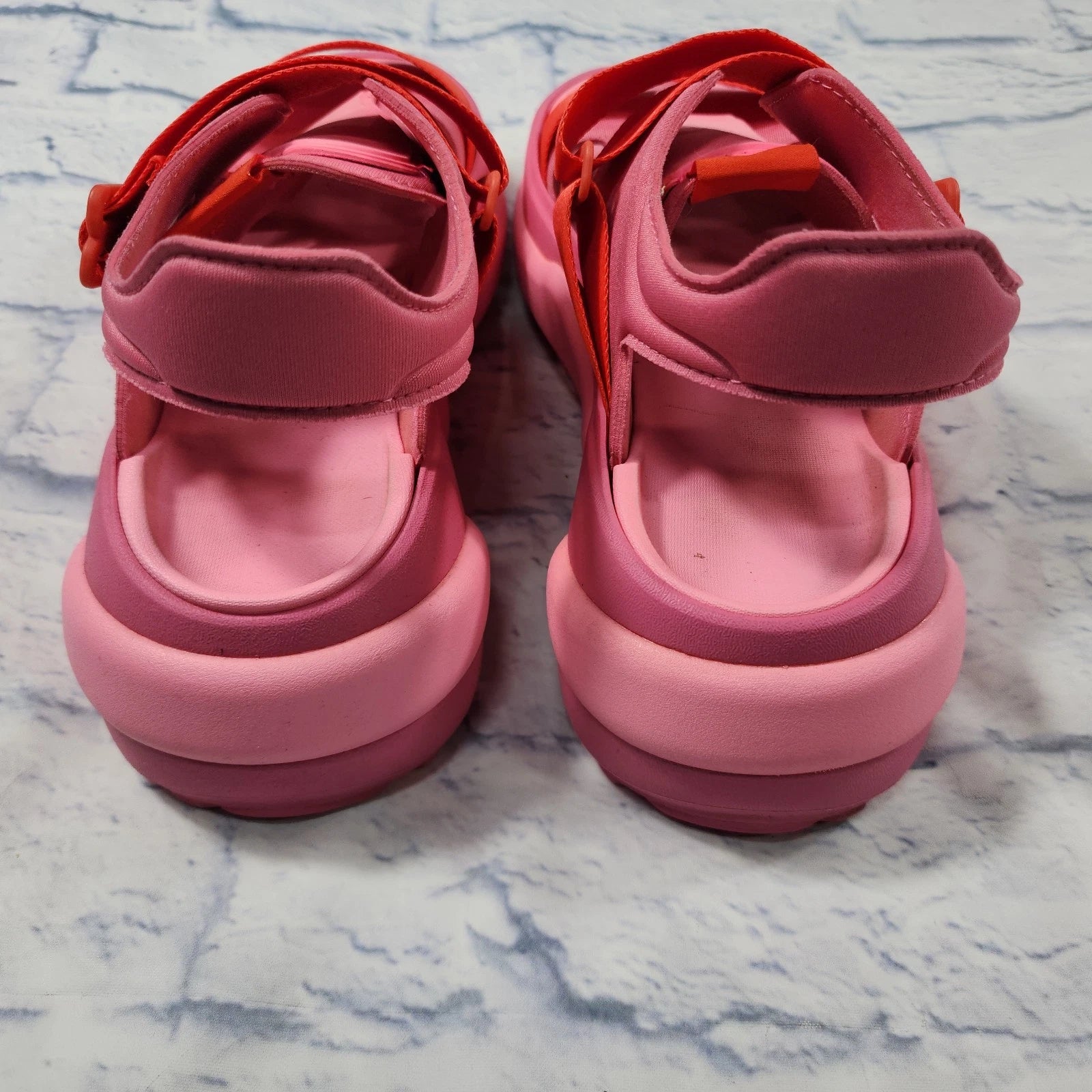 Adidas WOMENS SZ 9 MENS 8 Mehana Comfy Strap Fashion Sandal Slides Pink IF8182