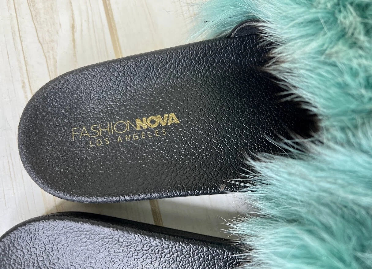 New Fashion Nova Women's Casino Rainbow Baby Slides Size 8 Faux Fur NWB