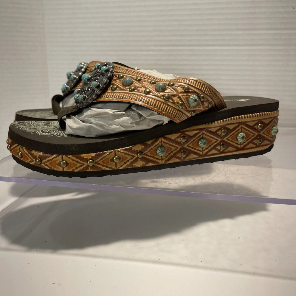 Montana West Tan/Brown Embossed Studs Western Style Wedge Sandals Sz8-8.5