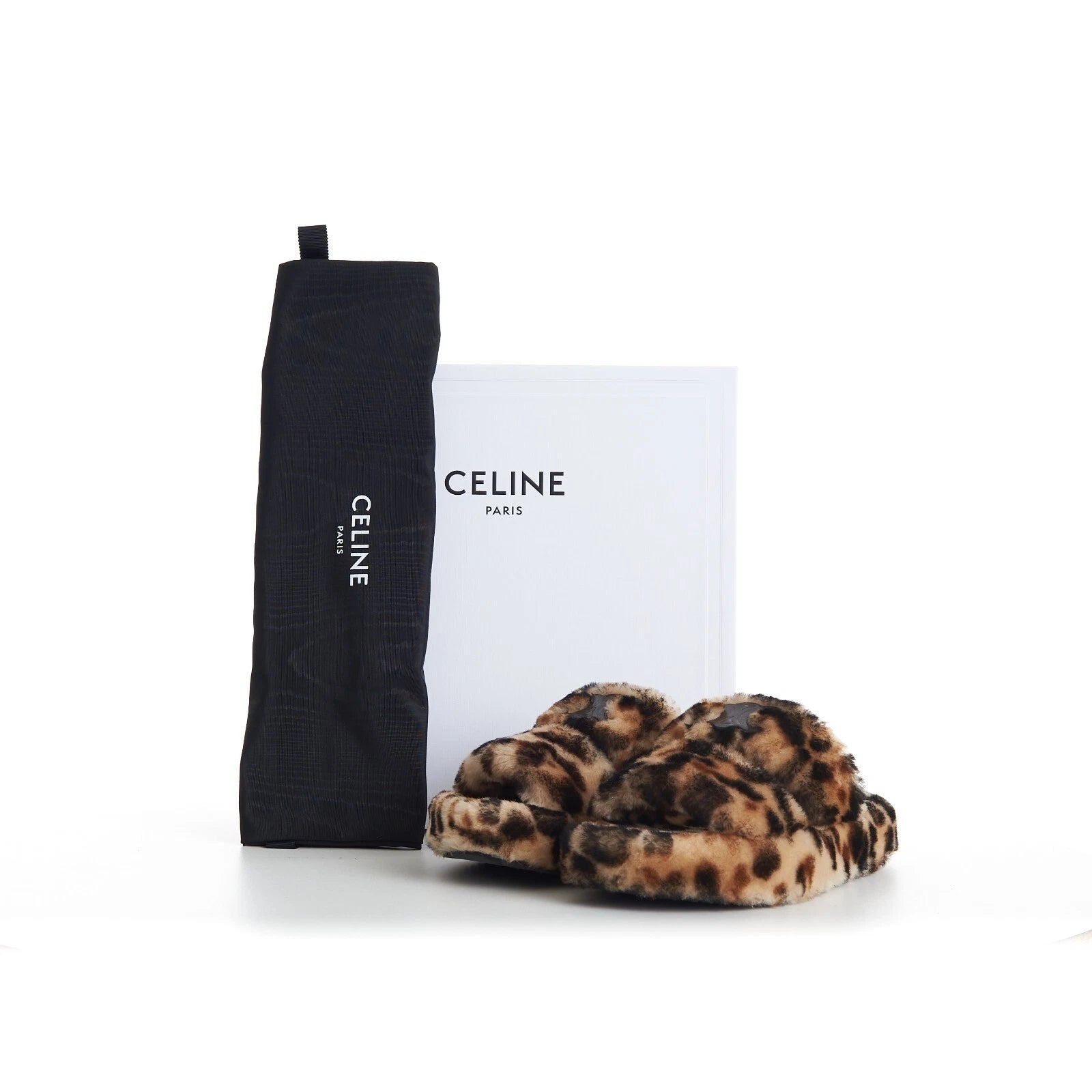 CELINE 990$ Shearling Fur Slide Sandals - Leopard Pattern