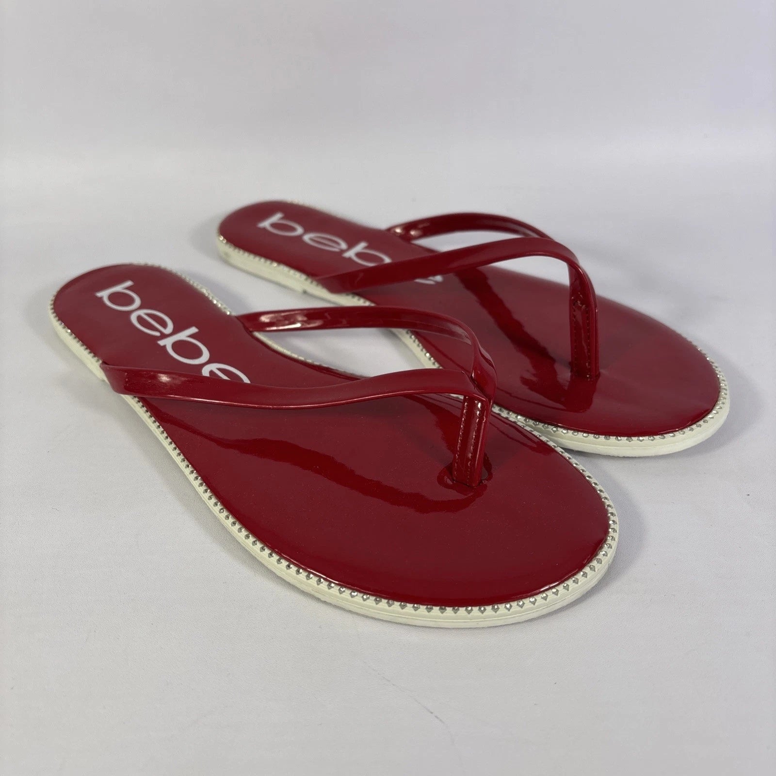 Bebe Ileana Red Patento Womens Size 7.5m Dark Red Flat Slip On Flop Style Slides
