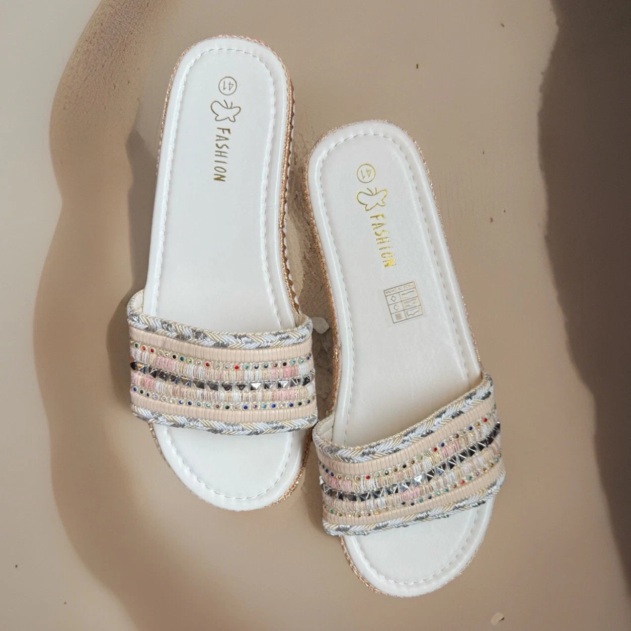 Summer Fashion Slides Sandals Women’s Size 10-10.5  New White Bling 1.25” Sole