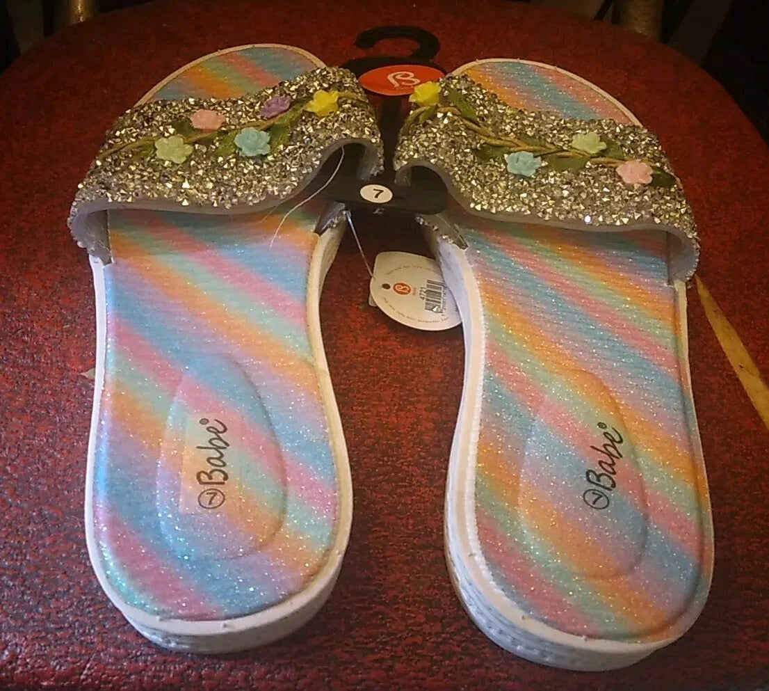 Babe's Rainbow Floral Gray Fashion Women's Slides Slippers Size 7 (BRAND NEW)