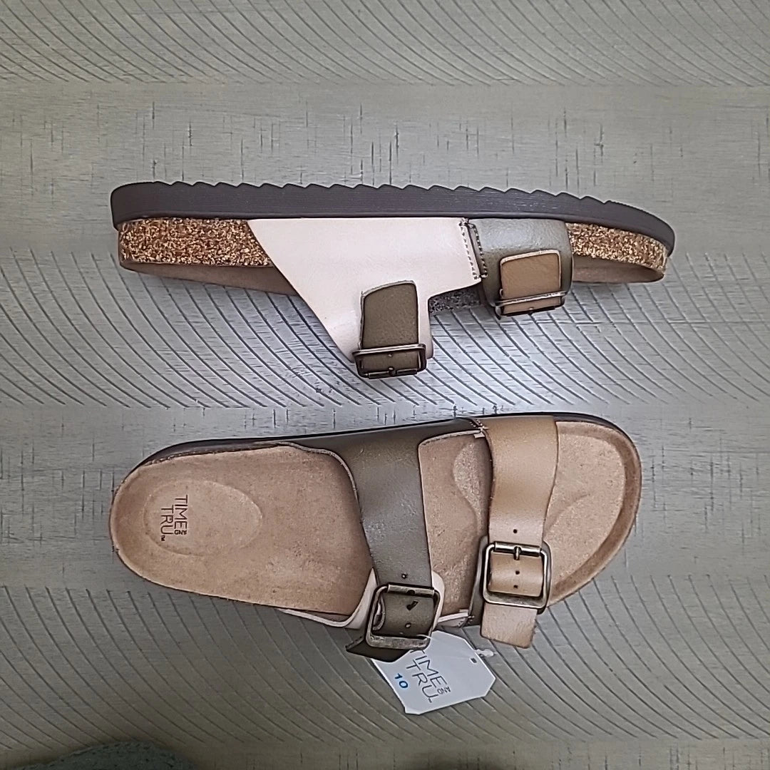 Time And Tru Buckle Stap Birk Style Tan/Green Sandal Size 10 New With Tag