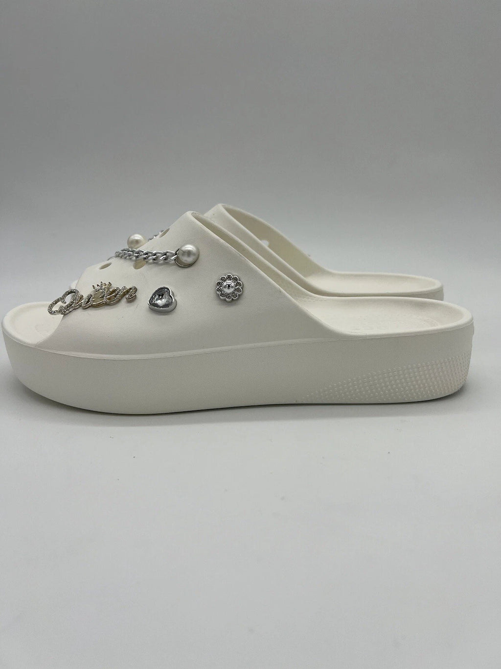 Crocs White Women's Classic Platform Slide With Charms Size 10 Style#:208180