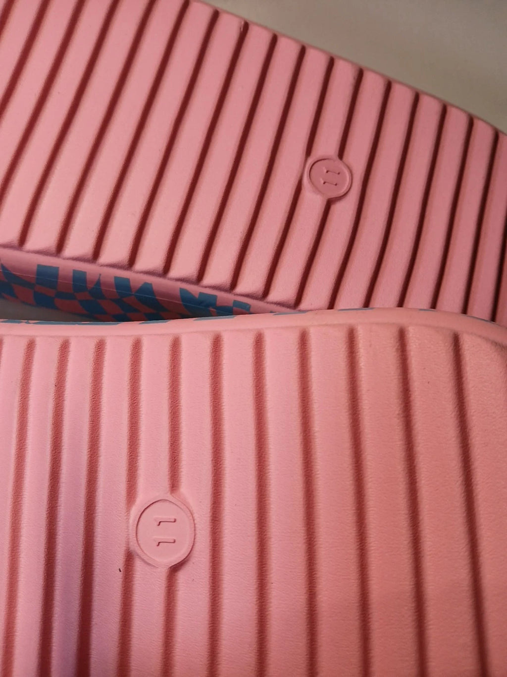 EVA Style Sandals Size 11 Pink/blue Wild Fable Open Toe Slip-on Confortable