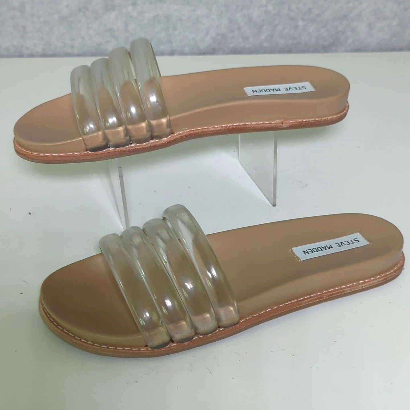 STEVE MADDEN Clear Lucite Strap Drips Slip-On Slides Sandals 7.5 Flats Beach