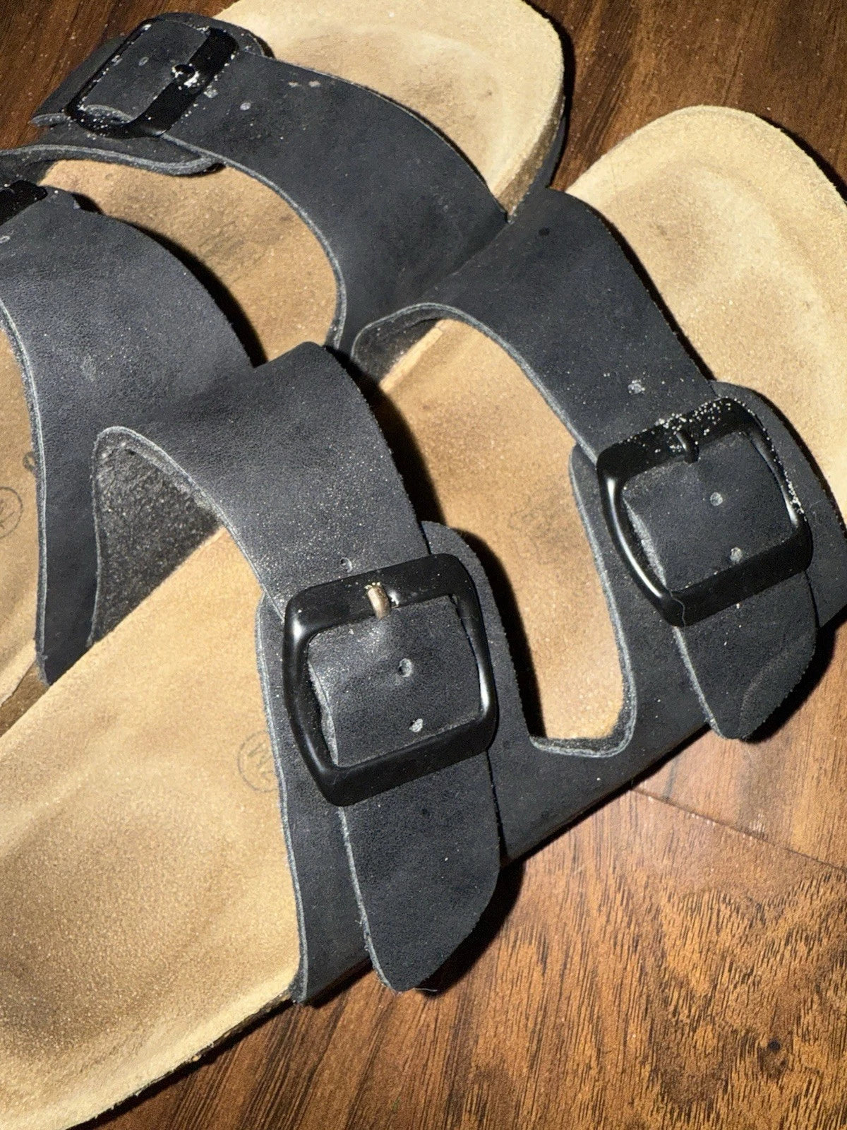 Cushionaire Size 7 Strap Sandals Flip Flops, Black Buckle Style Sandals