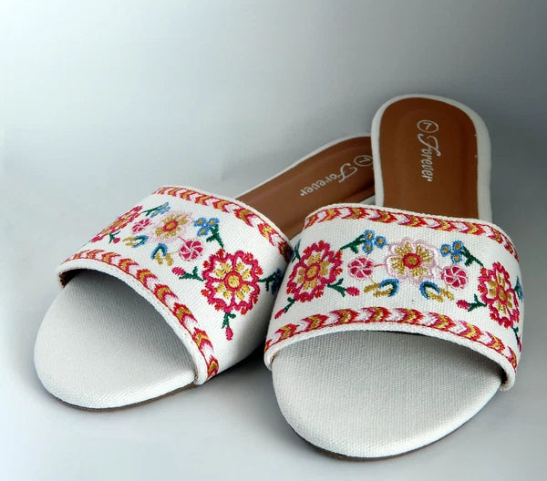 New Fashion Embroidered Slippers Sandals Size 6~10