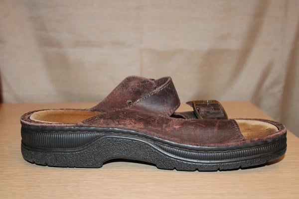 NAOT Brown Oiled Leather Sandal Slide Arizona Style EU 39 US 8